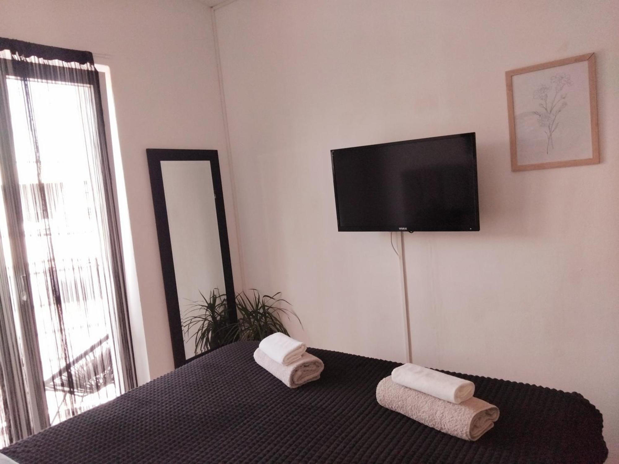 Ferienwohnung Studio Apartman Marly Pula Exterior foto